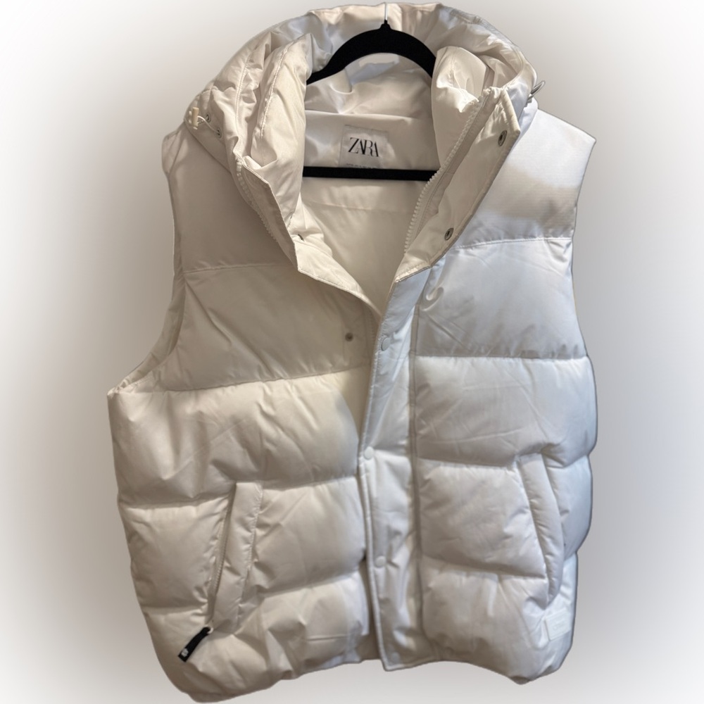 Zara Unisex White Vest Puffer